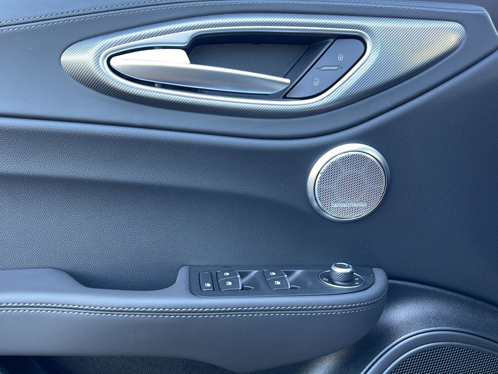 Alfa Romeo Giulia 2023