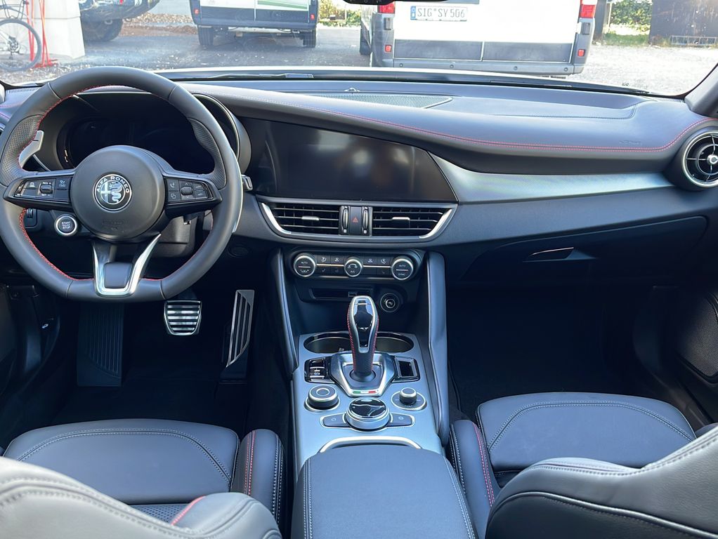 Alfa Romeo Giulia 2023