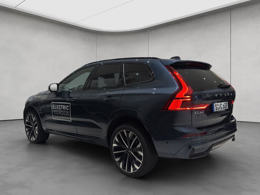 Volvo XC60 2025