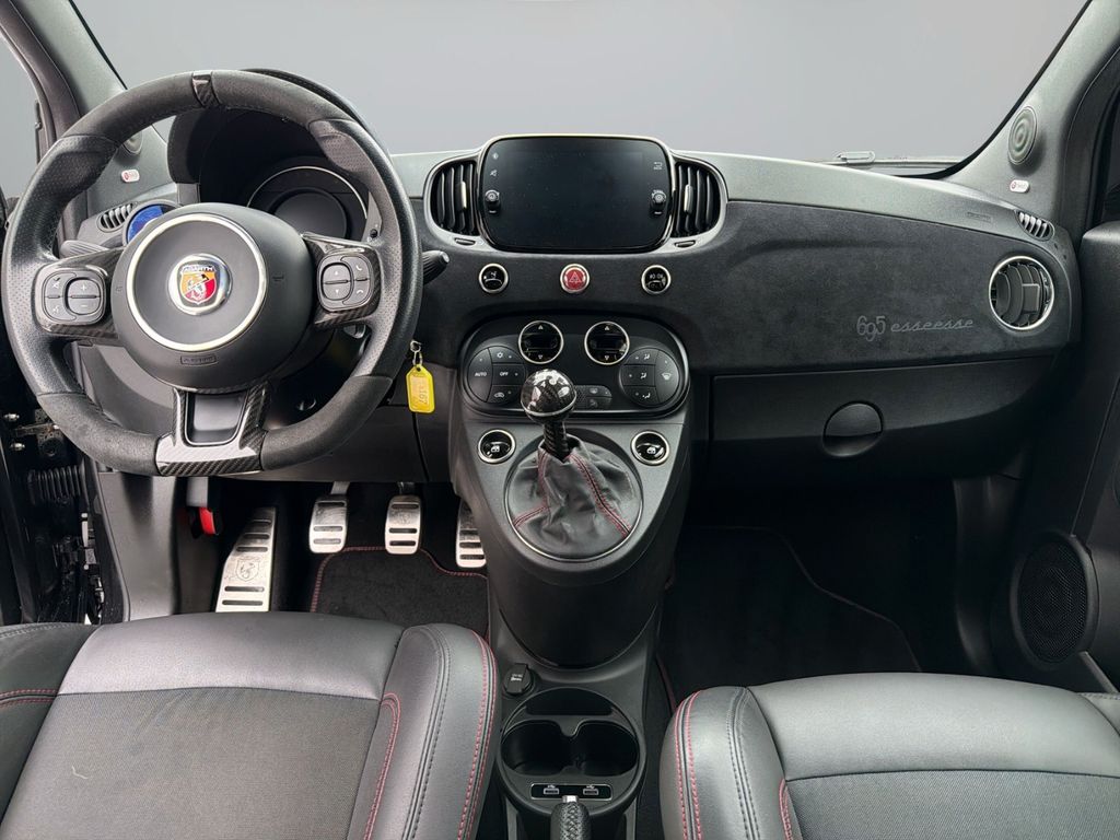 Abarth 595 2022