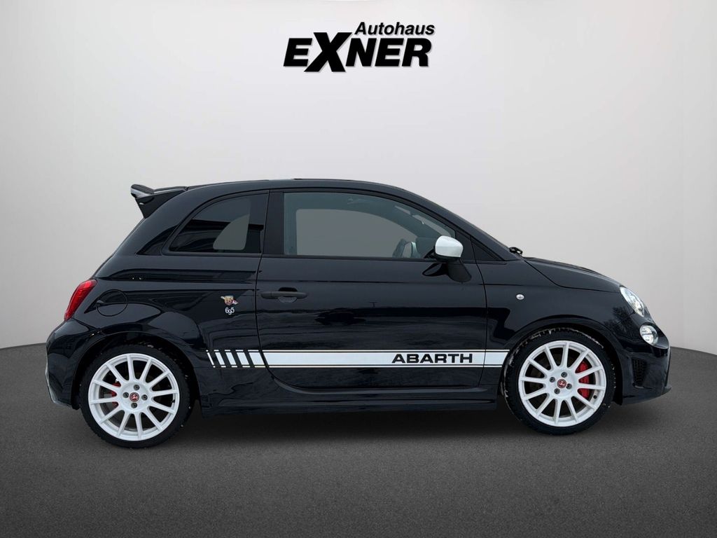 Abarth 595 2022