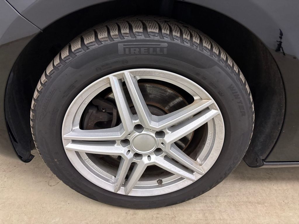 Mercedes-Benz A 250 2021