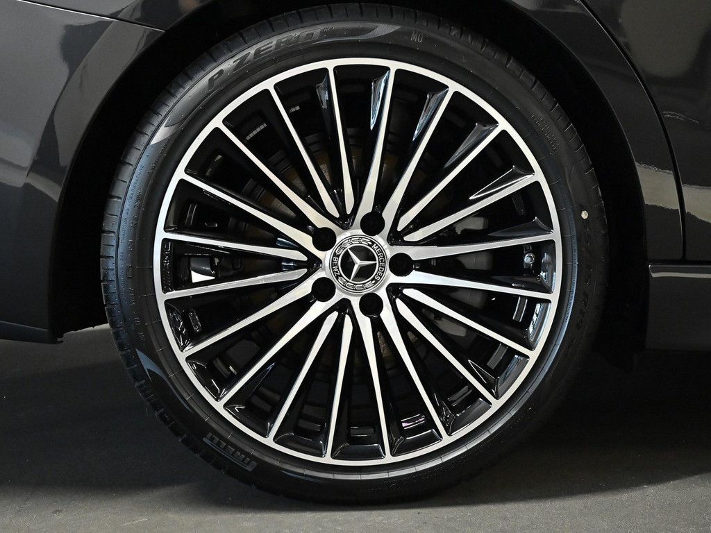 Mercedes-Benz C 220 2026