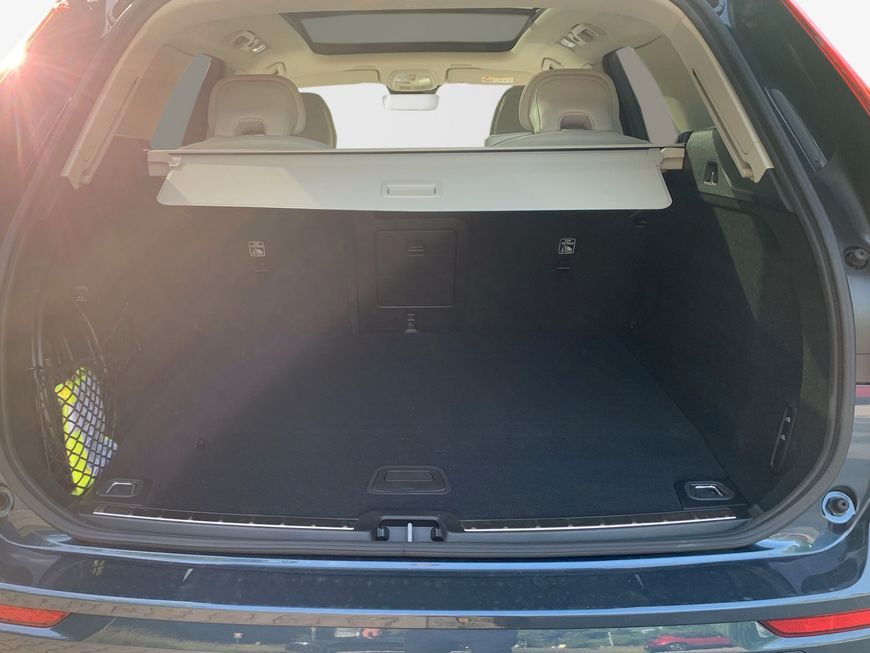 Volvo XC60 2025