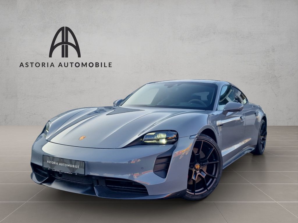 Porsche Taycan 2022