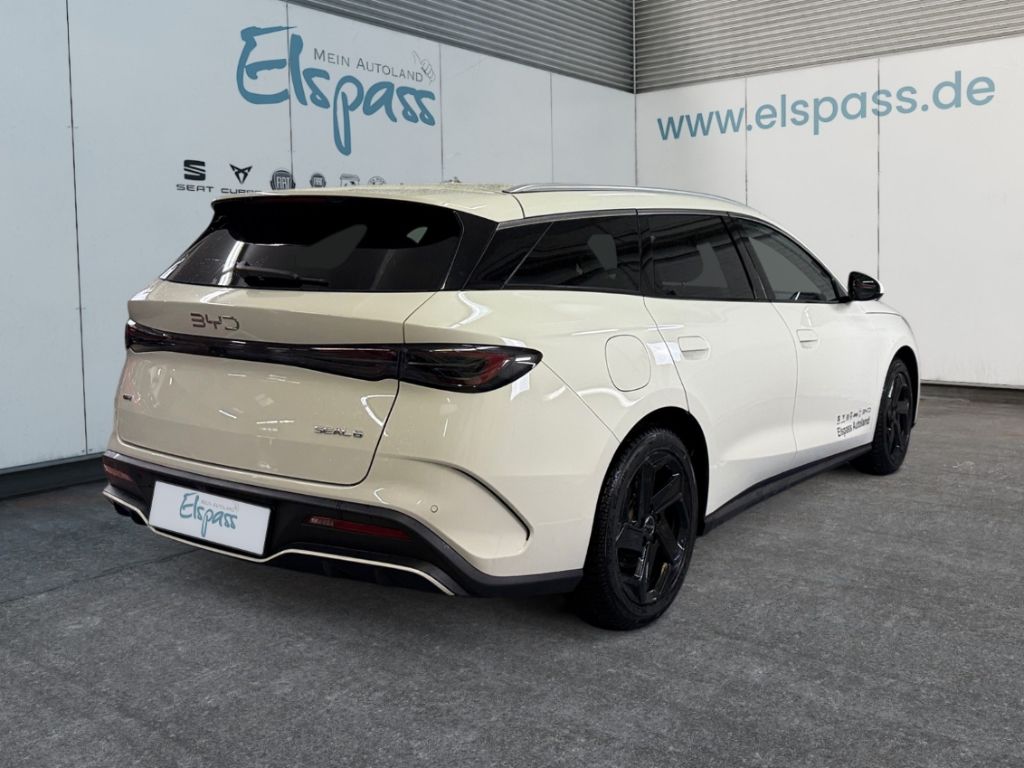 BYD SEAL 2025