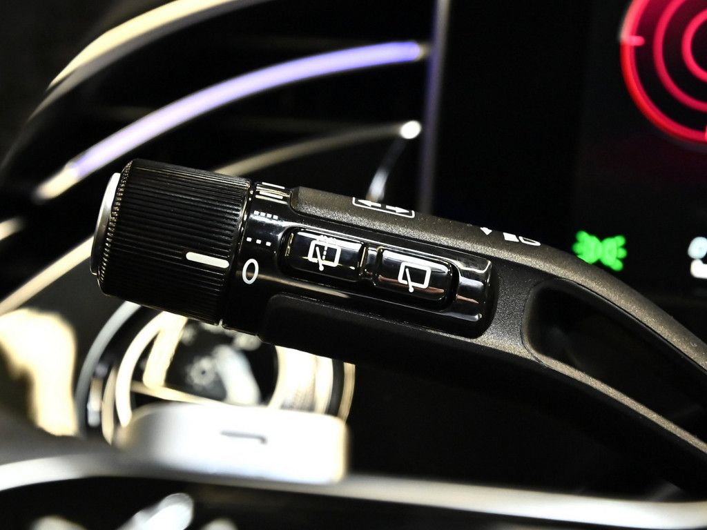 Mercedes-Benz E 220 2026