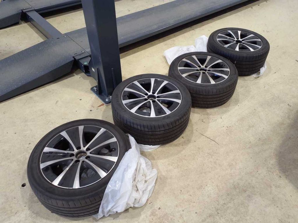 Mercedes-Benz E 300 2022