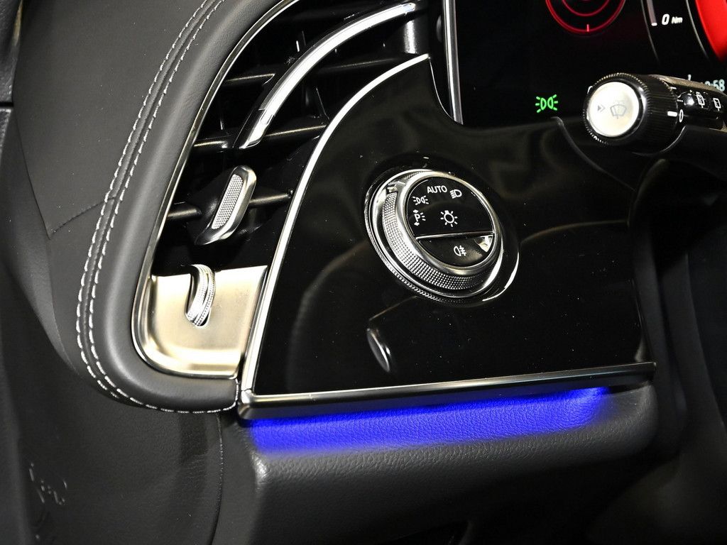 Mercedes-Benz E 220 2026