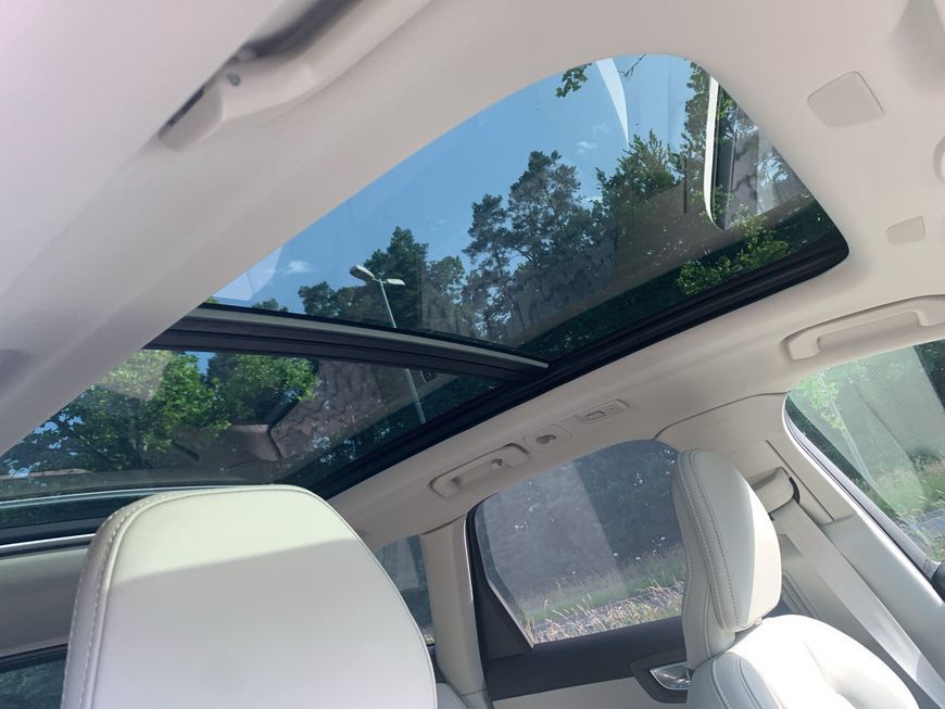 Volvo XC60 2025