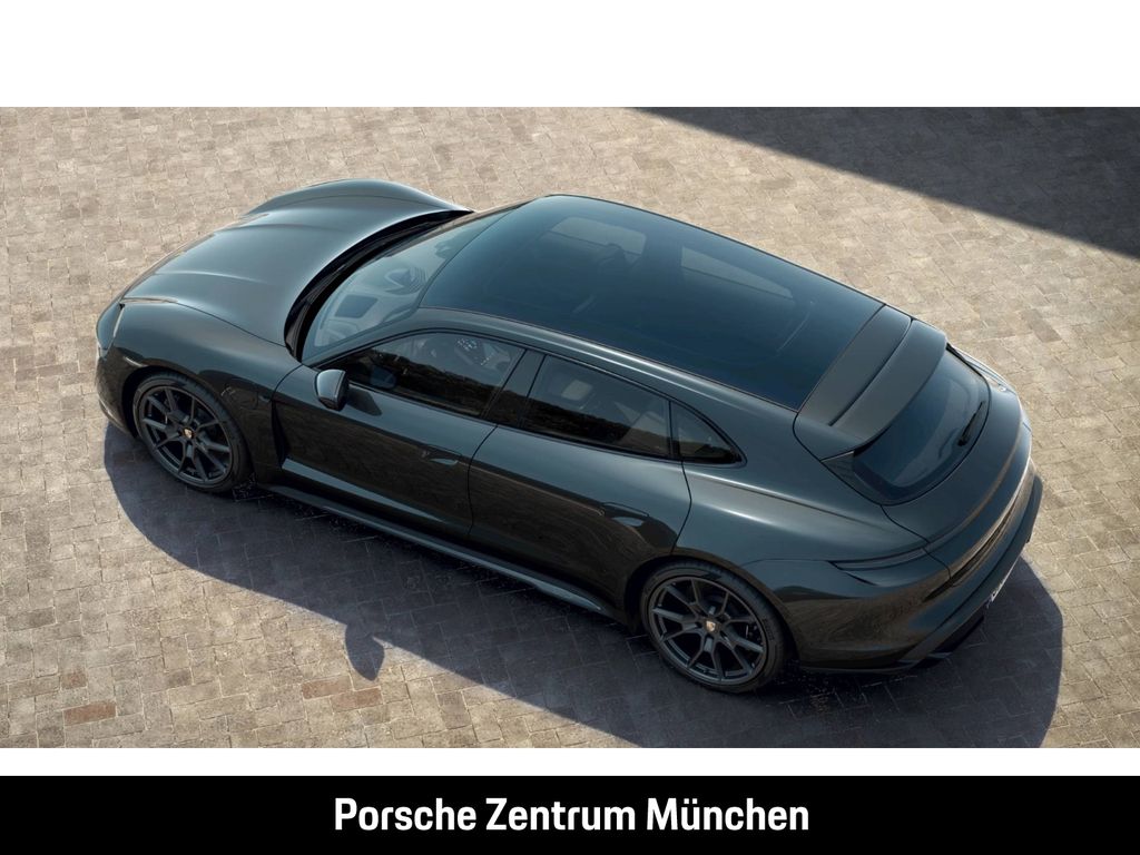 Porsche Taycan 2022