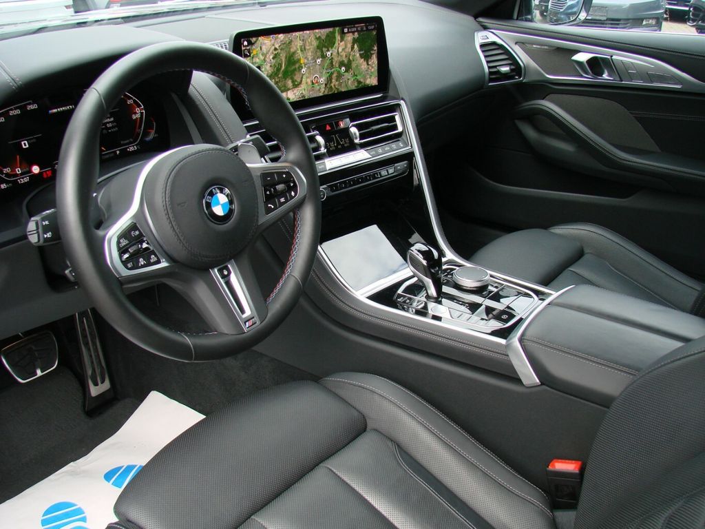 BMW M850 2024