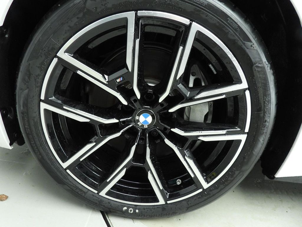 BMW i4 2025