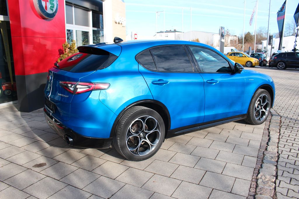 Alfa Romeo Stelvio 2023