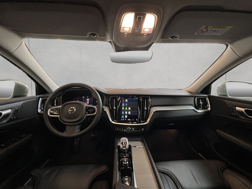 Volvo V60 Cross Country 2024