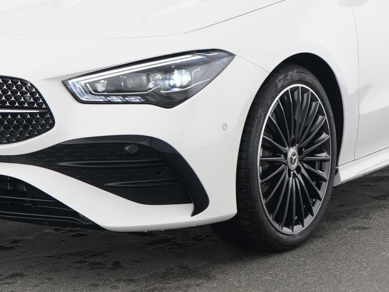 Mercedes-Benz CLA 200 2025