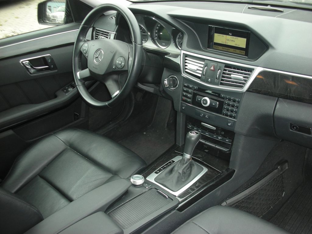 Mercedes-Benz E 250 2009