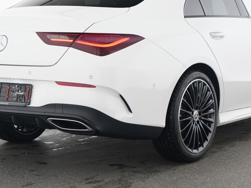 Mercedes-Benz CLA 200 2025