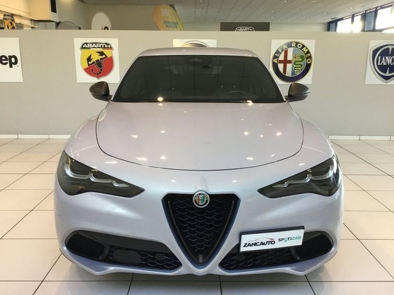 Alfa Romeo Stelvio 2025