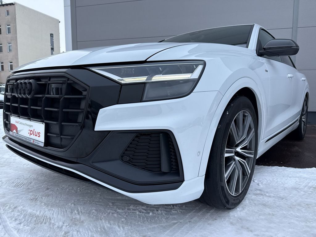 Audi Q8 2022