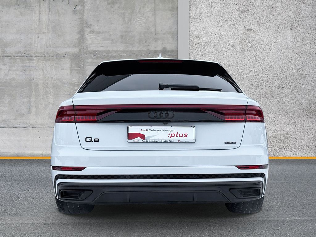 Audi Q8 2022