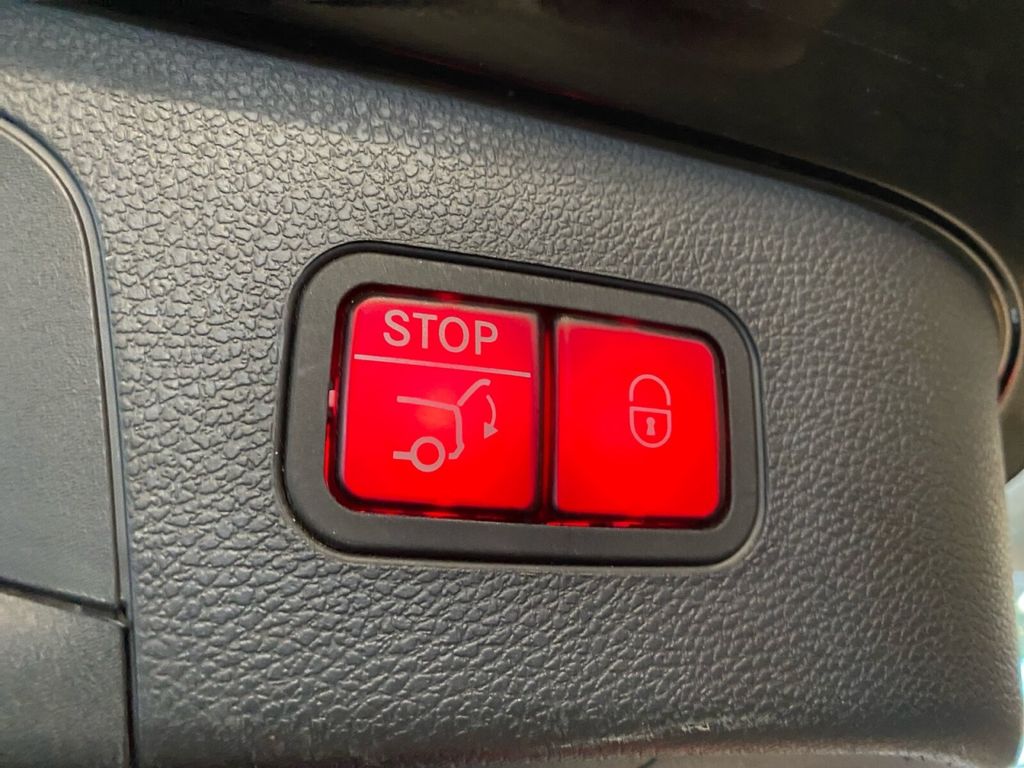 Mercedes-Benz EQC 2022