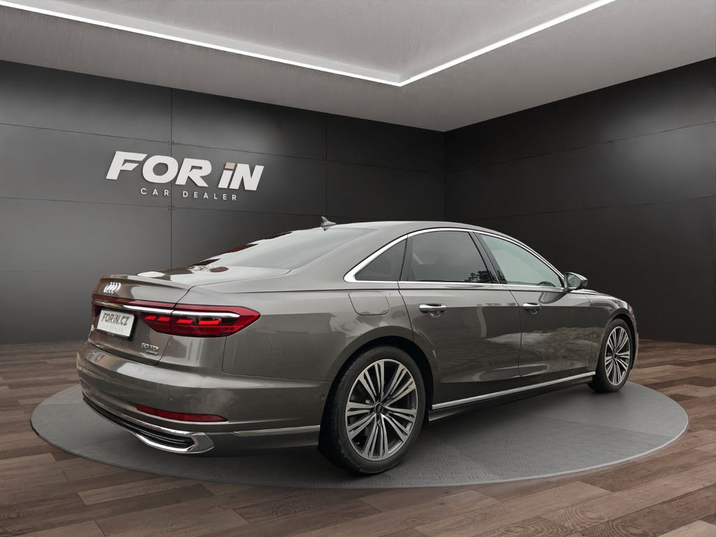 Audi A8 2022