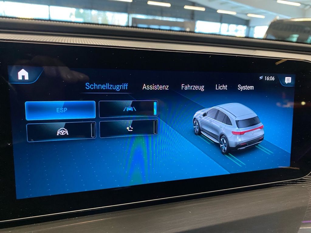 Mercedes-Benz EQC 2022