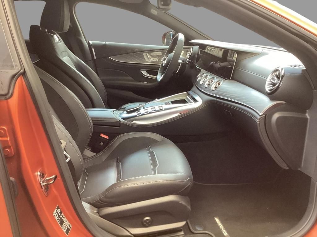 Mercedes-Benz AMG GT 2024