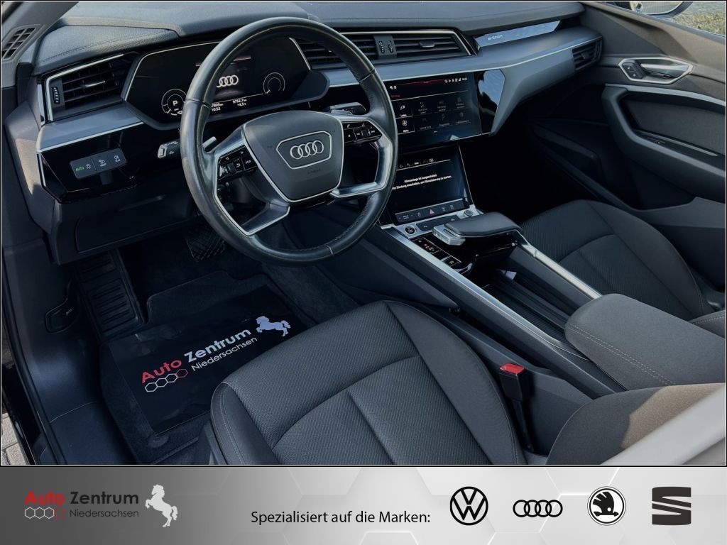 Audi e-tron 2023
