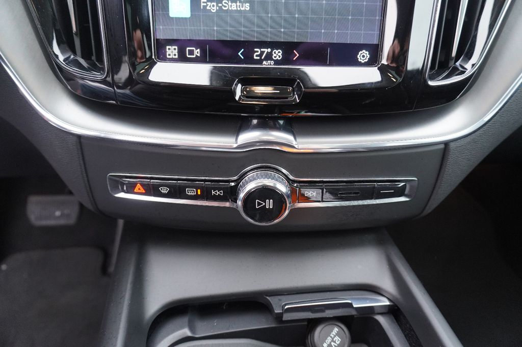 Volvo XC60 2022