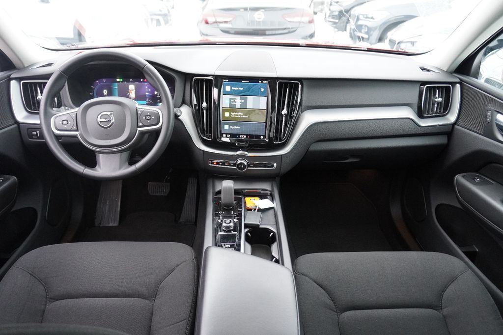 Volvo XC60 2022