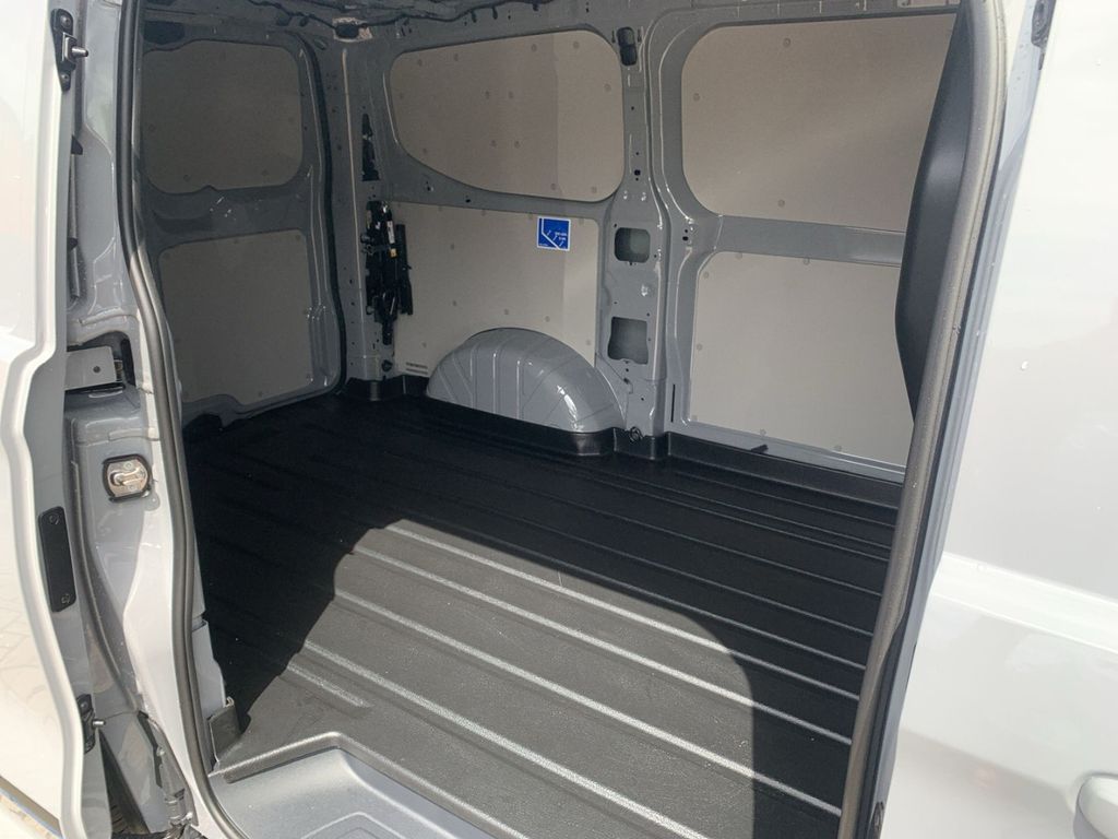 Ford Transit Custom 2025