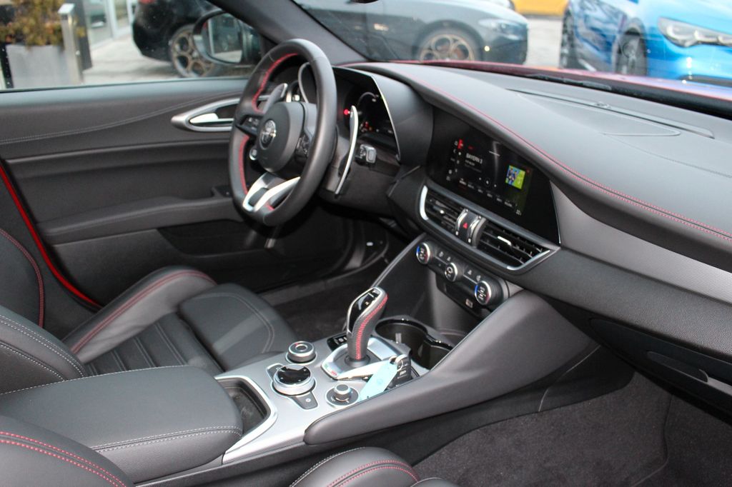 Alfa Romeo Giulia 2023