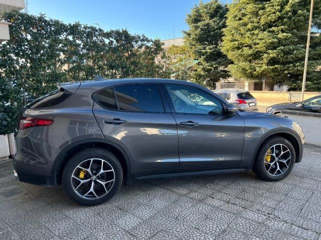 Alfa Romeo Stelvio 2019