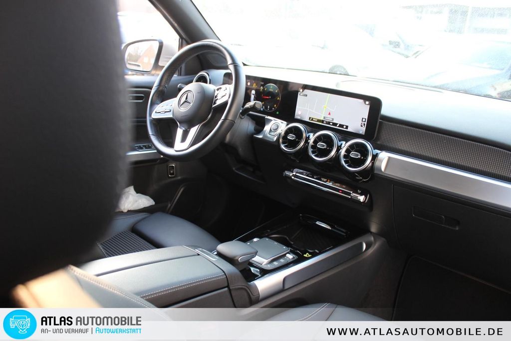 Mercedes-Benz GLB 180 2023
