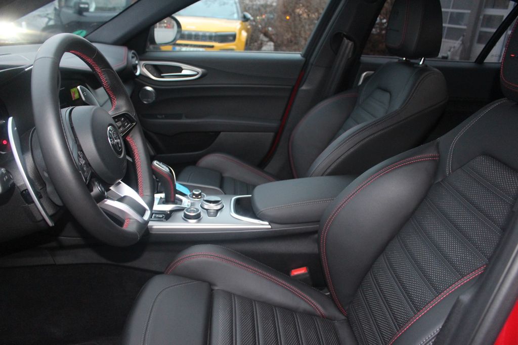 Alfa Romeo Giulia 2023