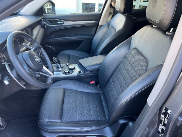 Alfa Romeo Stelvio 2019