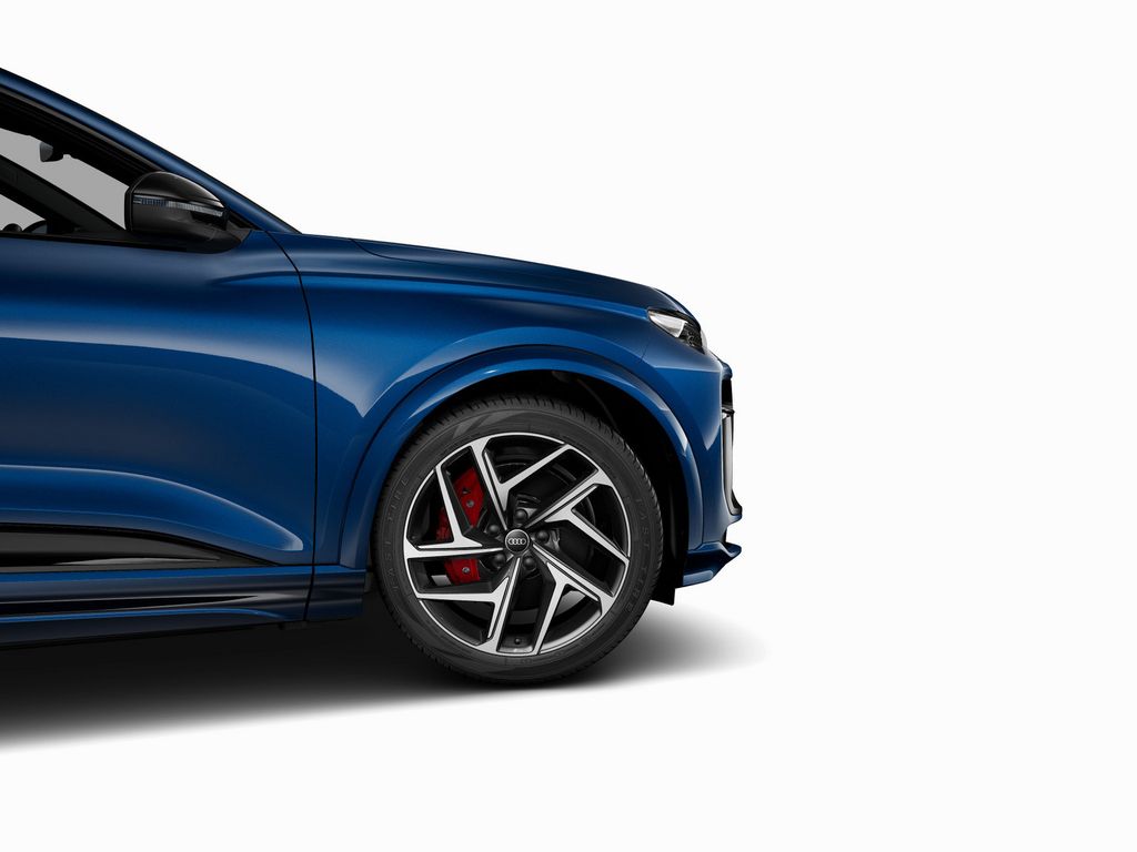 Audi SQ6 e-tron 2024