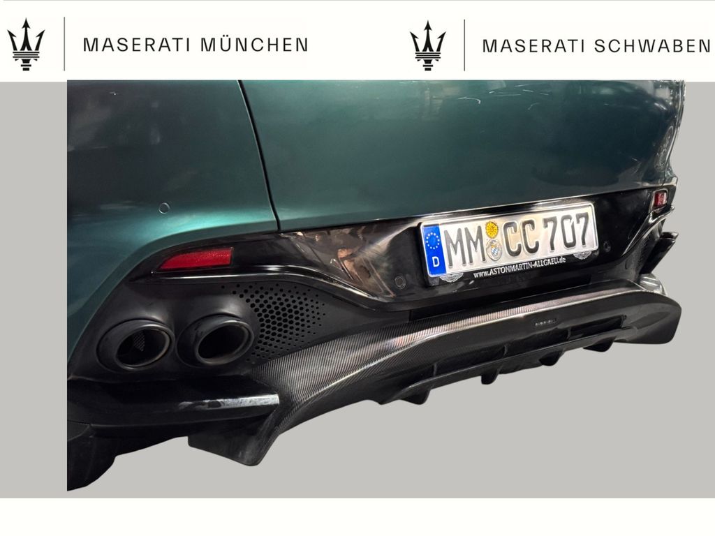 Aston Martin DBX 2024