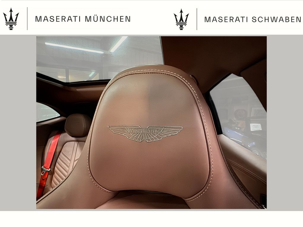 Aston Martin DBX 2024