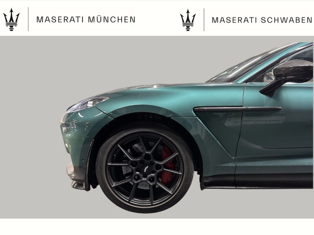 Aston Martin DBX 2024