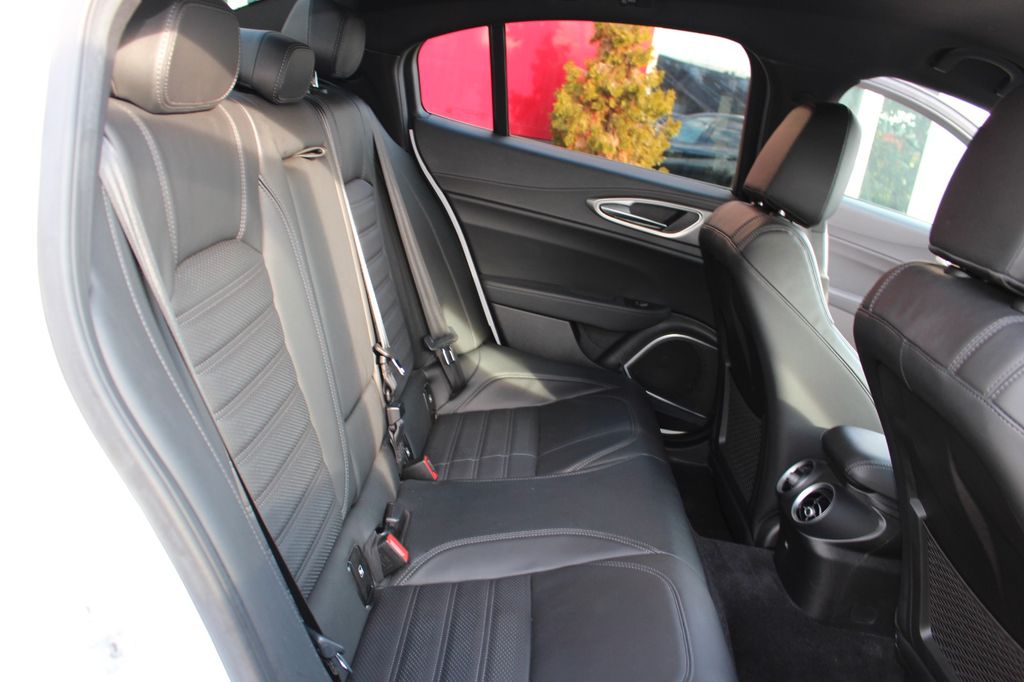 Alfa Romeo Giulia 2022