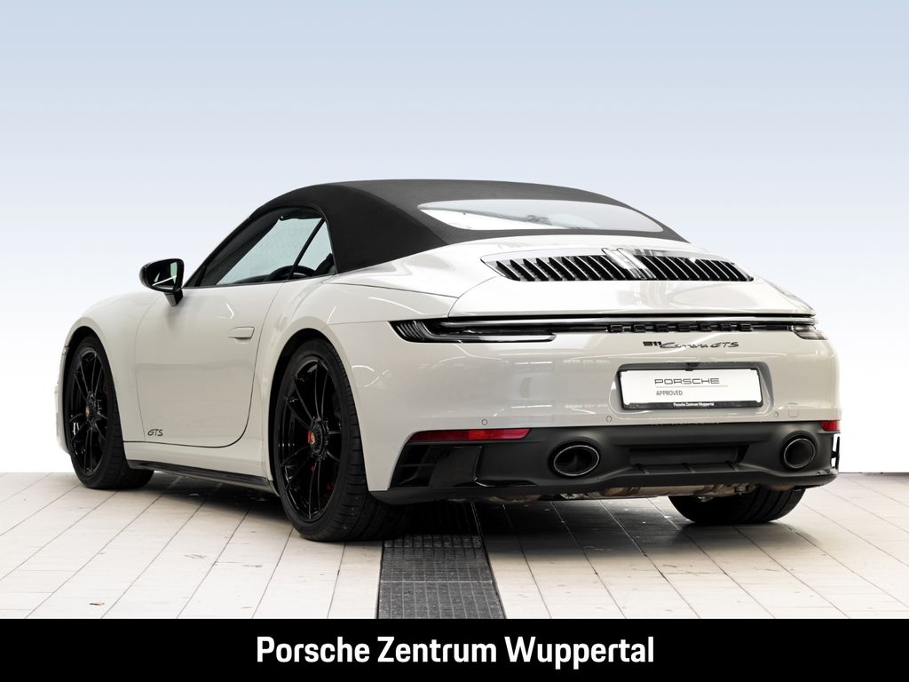Porsche 992 2022