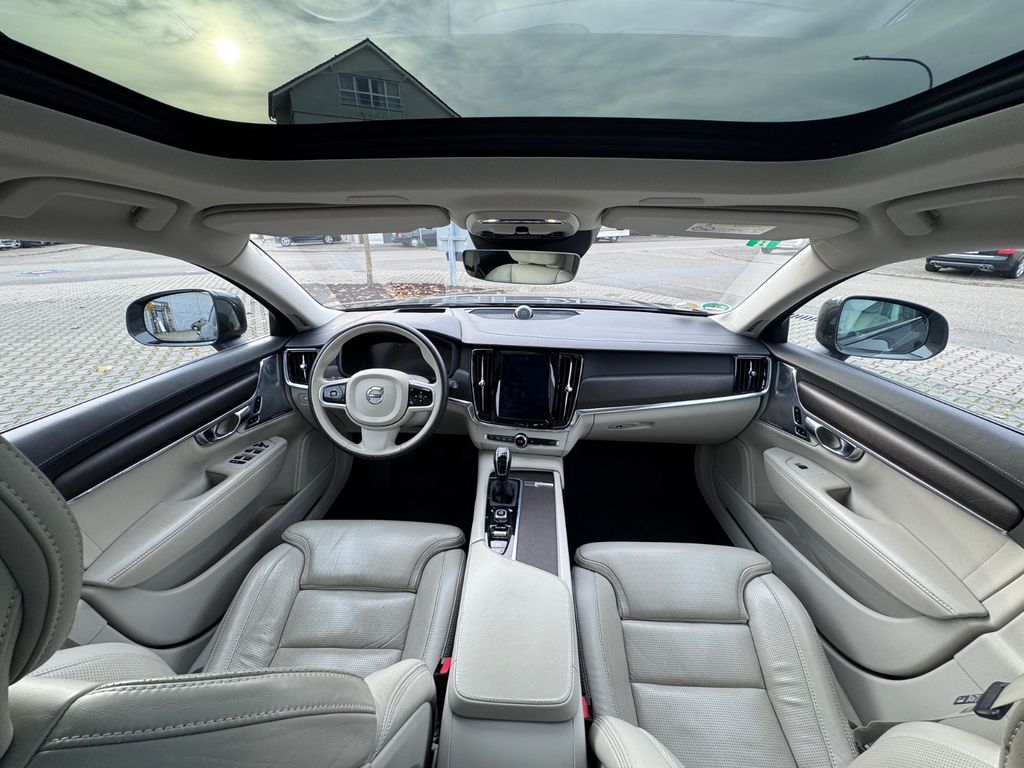 Volvo V90 Cross Country 2019