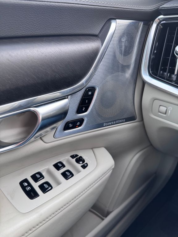 Volvo V90 Cross Country 2019