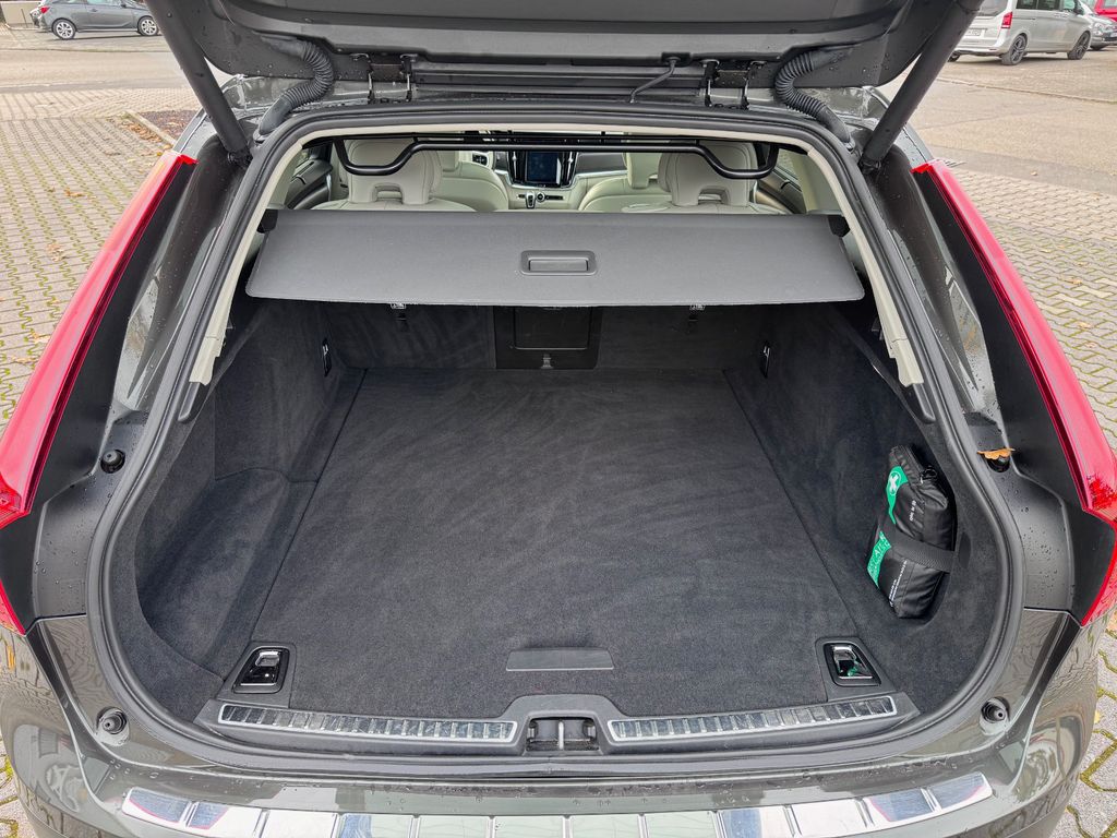 Volvo V90 Cross Country 2019