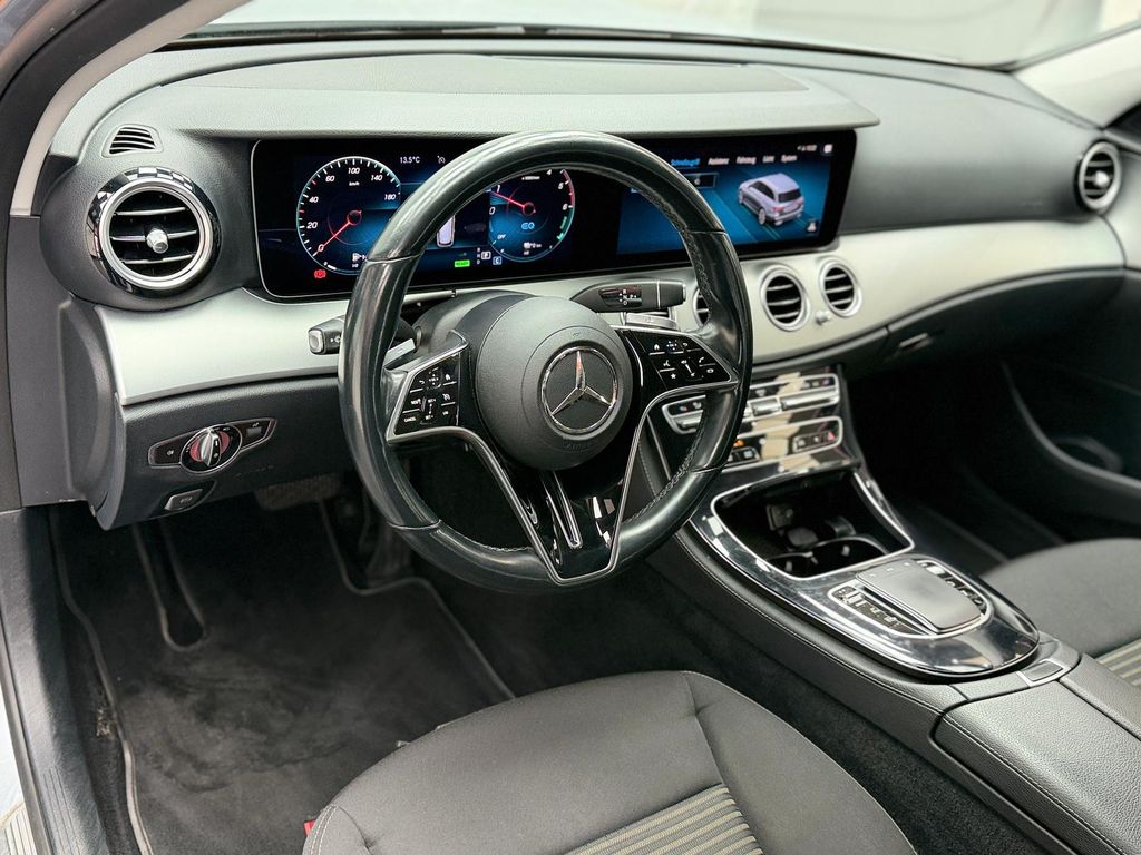Mercedes-Benz E 300 2021