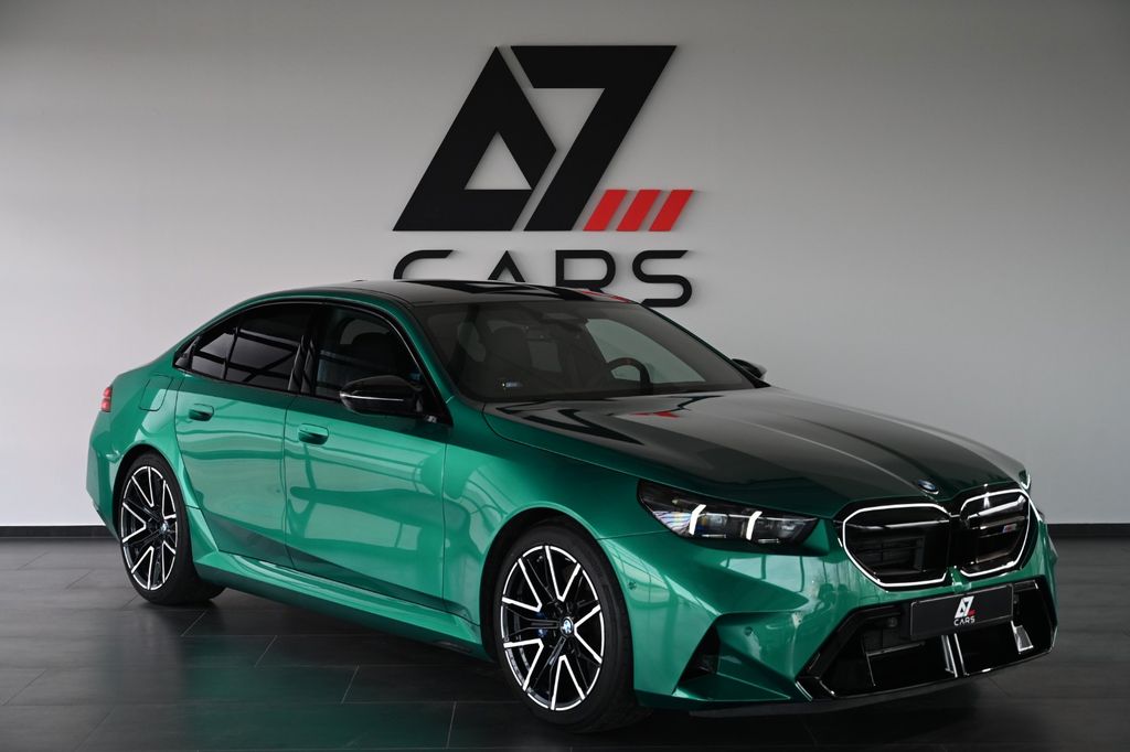 BMW M5 2025