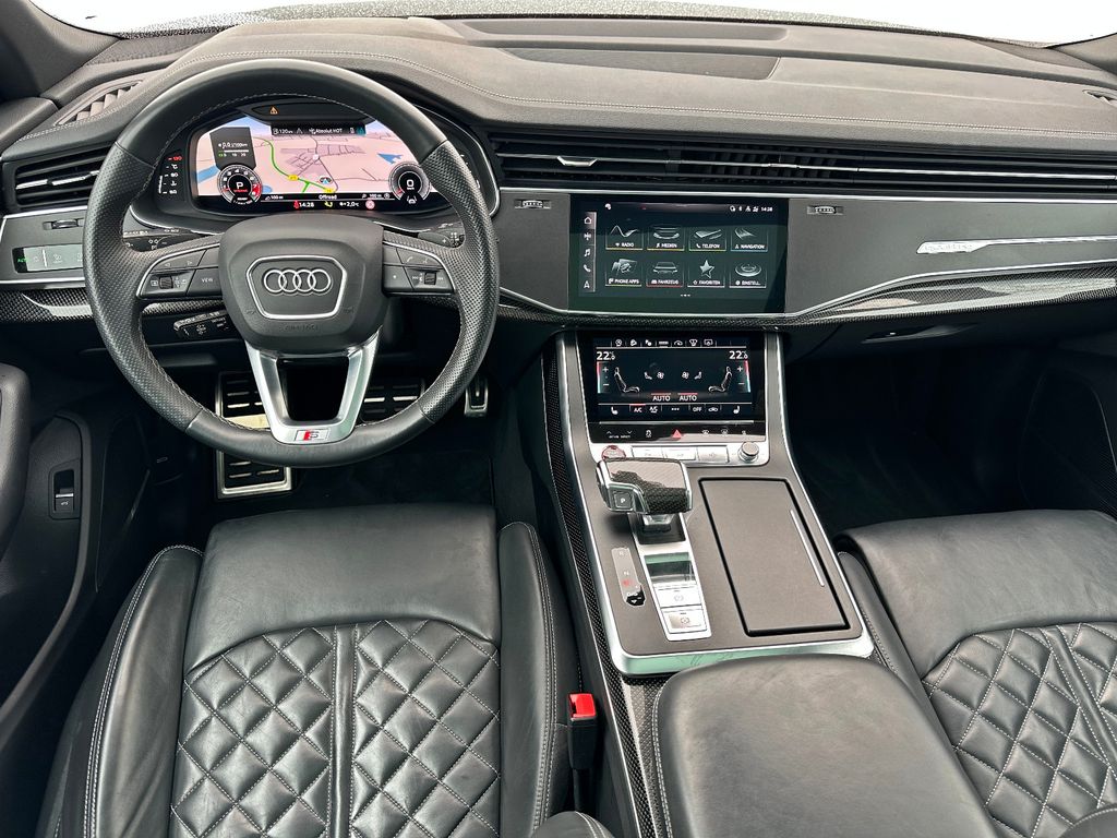Audi SQ8 2023